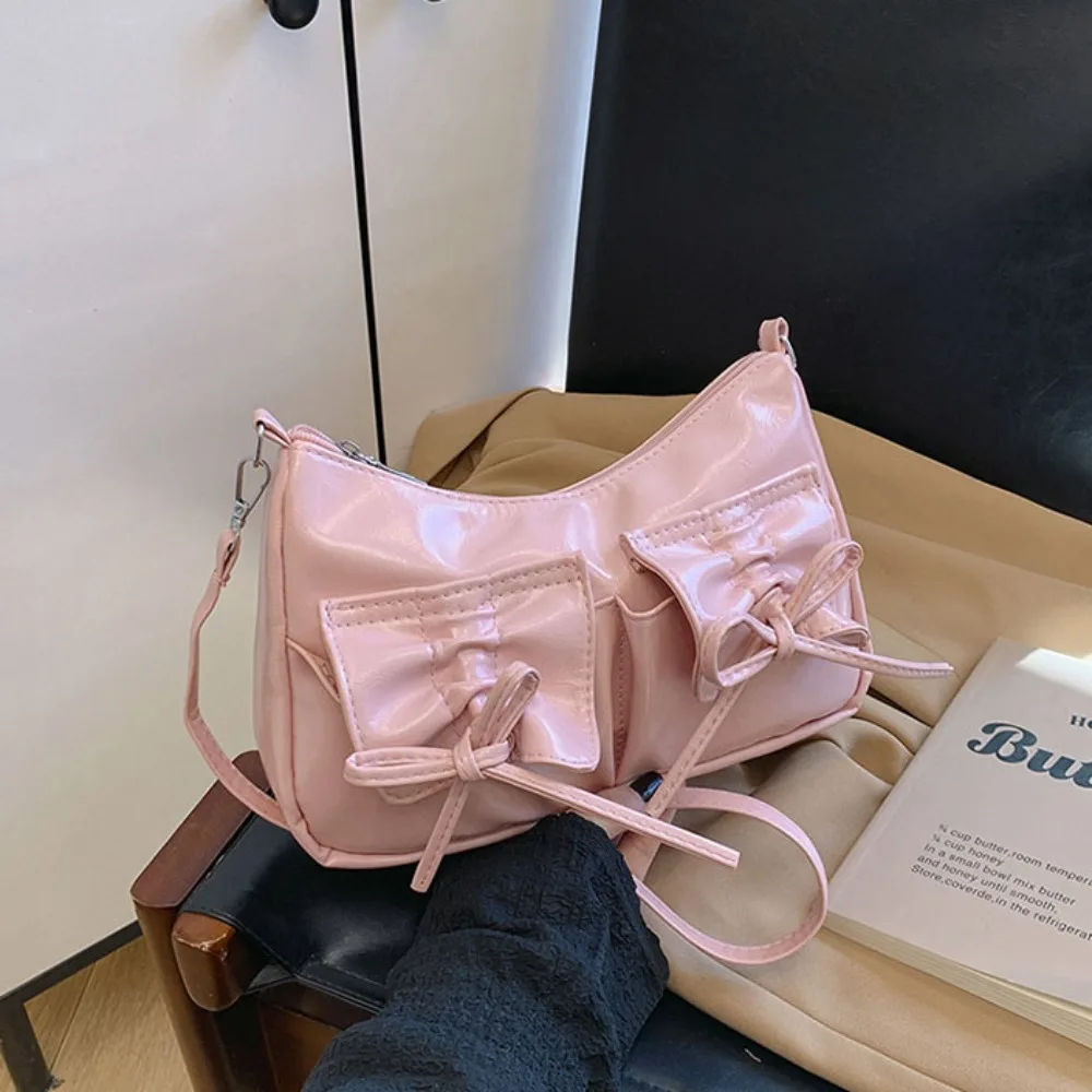 

Portable Korean Style Bowknot Crossbody Bag Solid Color Pleated Y2k Shoulder Bag Ruched Drawstring Strap Pu Dumpling Bag Travel