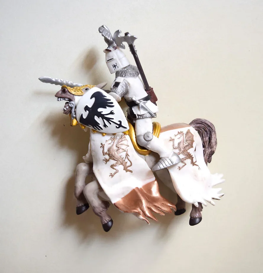 Papo Word of Knights Tournament White Armor Knight With White Horse Statue Figure