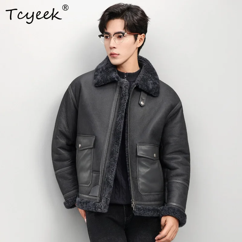Tcyeek Real Wool Jacket Men's Warm Winter Clothes Sheep Fur Loose Fit Motorcycle Style Cozy Mens Fur Jackets Coat Бомбер Мужской