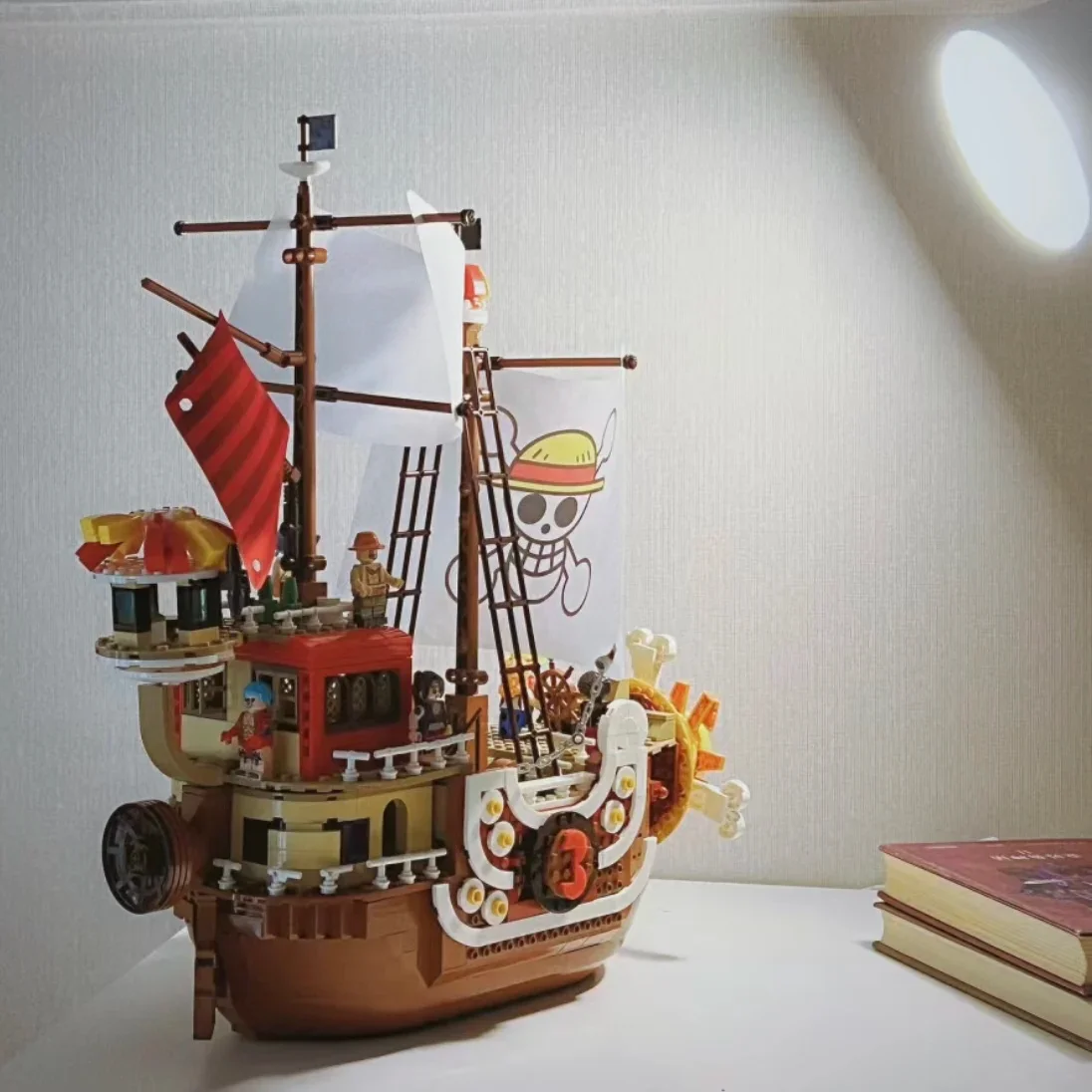 1484Pcs+9Dolls Thousand Sunny Boat Building Blocks Cartoon Pirate Ship Bricks Set Toys For Children Birthdays Christmas Gifts