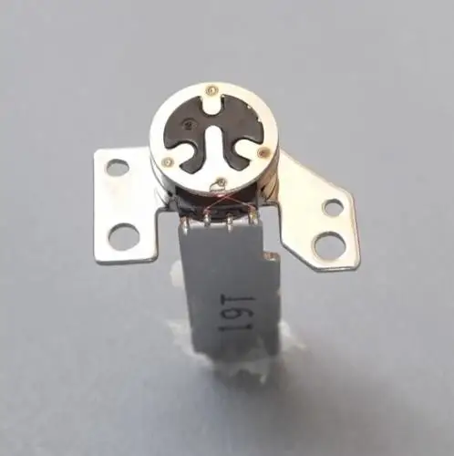 2pcs 3-5V micro deslizamento do motor de passo com haste de parafuso