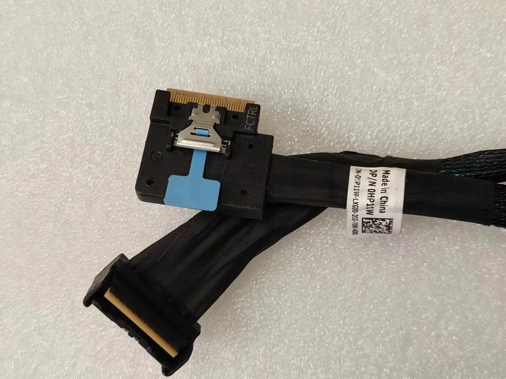 R750XS 3.5 8 BackboardR650XS  SAS Line 0HP11W