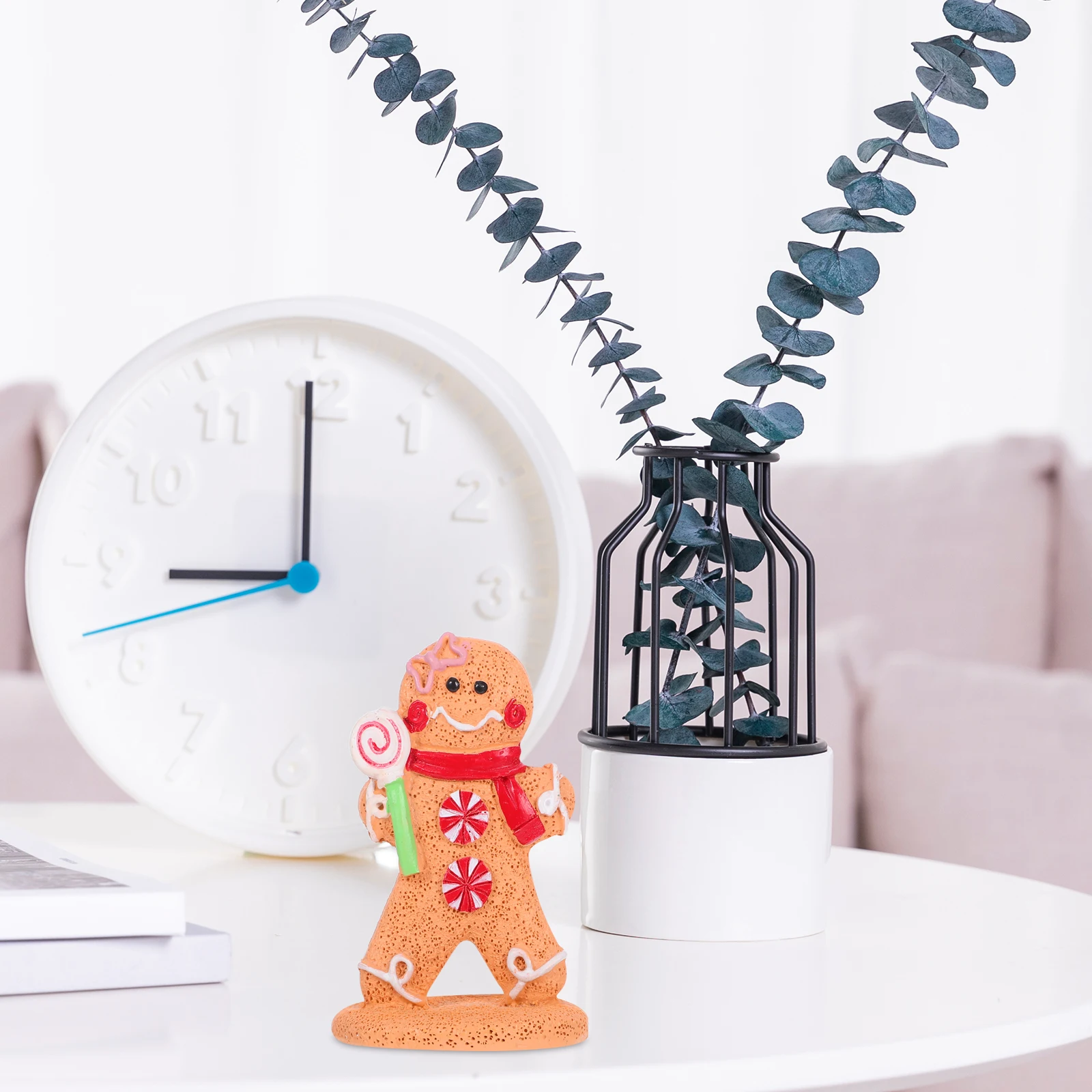 

Adorable Christmas Gingerbread Man Resin Figurine Desktop Decor Holiday Centerpiece Small Handmade Cartoon Ornament for Party