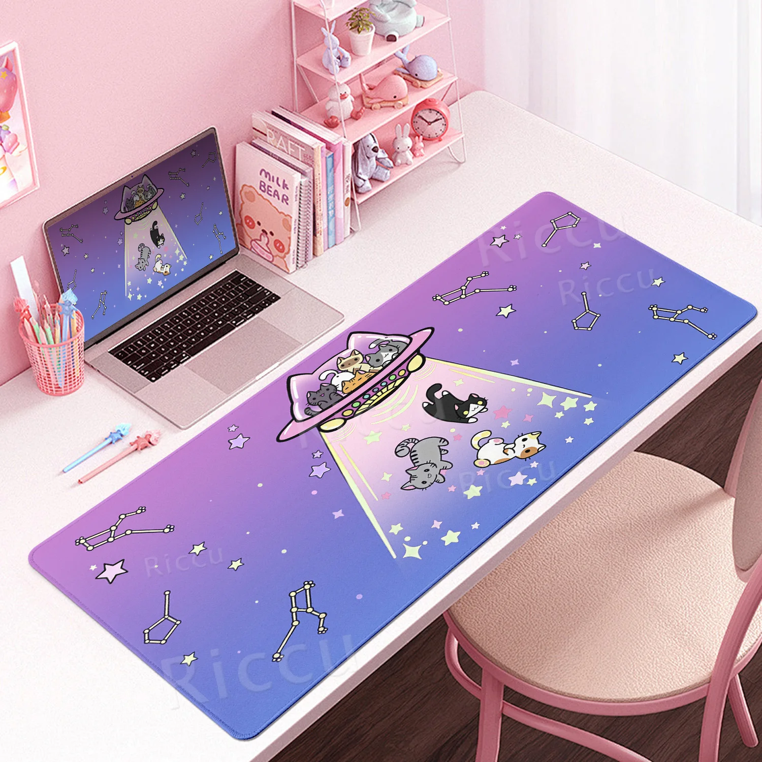

Kawaii Cat Star People Mouse Pad Spacecraft Keyboard Expansion Pad PC Gaming Non-slip Gamer Accessories Setup Gaming Decoration