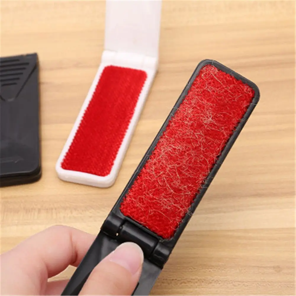 Small Cleaning Brush Portable Household Static Remover Electrostatic Hair Cleaner Lint Dust