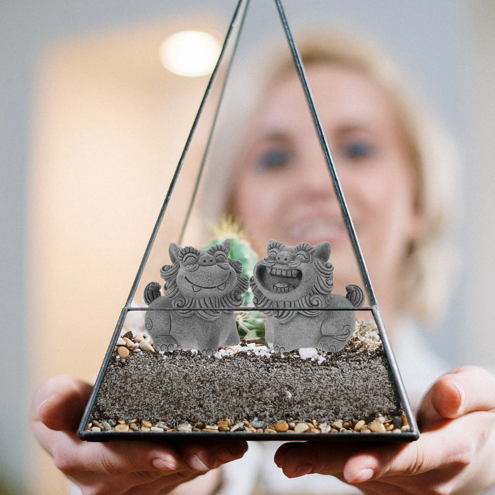 

2Pcs Mini Lion Statue Decorative Garden Aquarium Desktop Adornments Small Lion Ornaments Tabletop Decor Tabletop Adorns