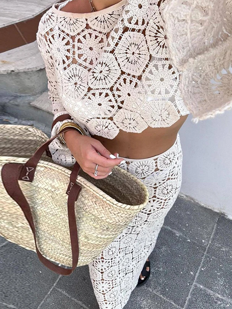 Knitted Hollow Out Skirt Sets 2 Pieces Women Women Long Sleeve O-neck Crop Tops Hip Package Skirts 2024 Summer Lady Beach Suit