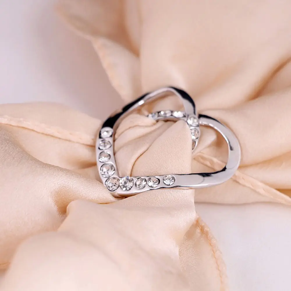 Fashion Elegant Three-ring Love Heart Fashion Jewelry Shawl Clip Brooch Scarf Buckle Scarf Ring
