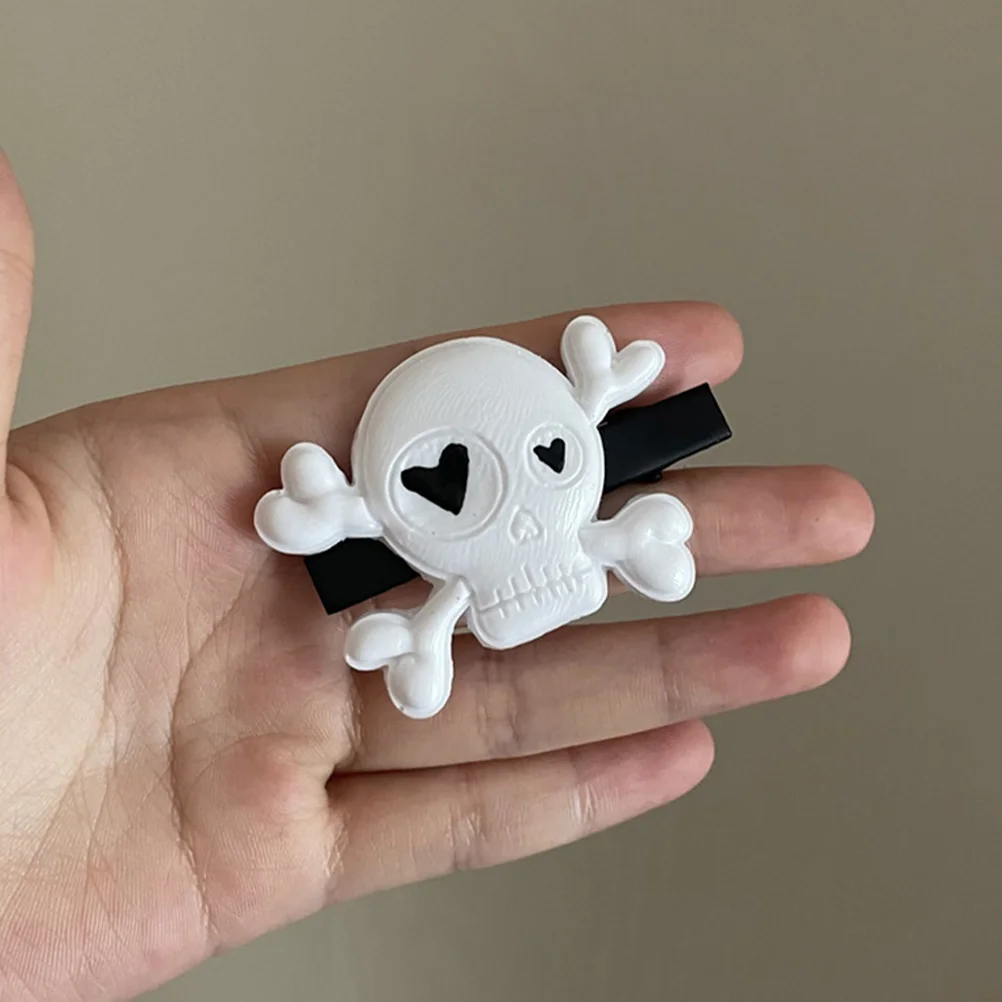 2 Pcs Skull Hairpin Punk Style Halloween Party Accessories Costume Barrette For Kids Pearlescent Hair Clip Claw