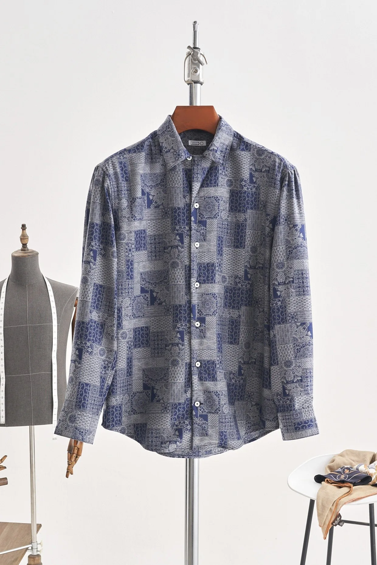 

SIJITONGDA 2025Новые высококачественные повседневные рубашки для мужчин на раннюю весну, лето и осенью 2025, M-XXXL