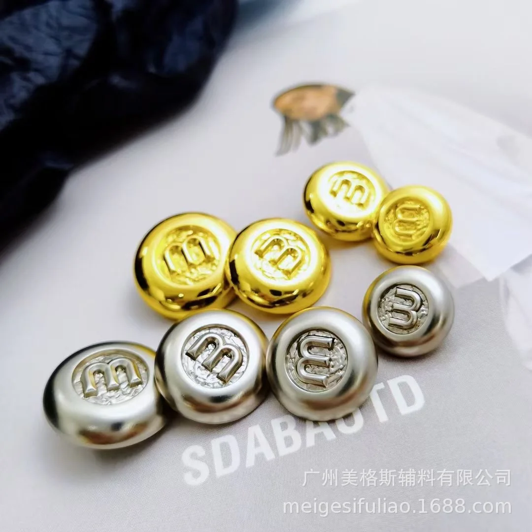 

Stylish High-grade Curved Metal Buttons, Alloy Hand-Sew Fasteners for Wool Coats and Suits