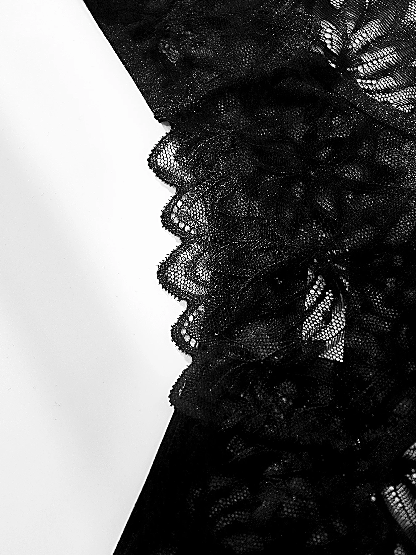 Conjunto de 3 Cuecas Femininas em Renda Preta | Conforto Diário e Respirabilidade