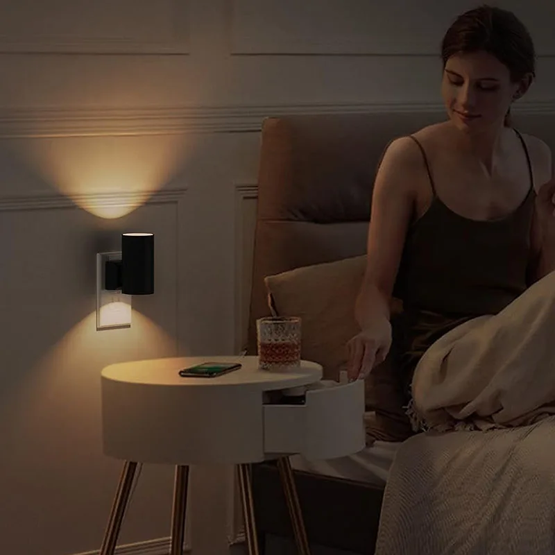 ナイトライト壁プラグイン夕暮れから夜明けまでセンサーソフトホワイトライト調整可能な明るさ廊下や階段に適しています