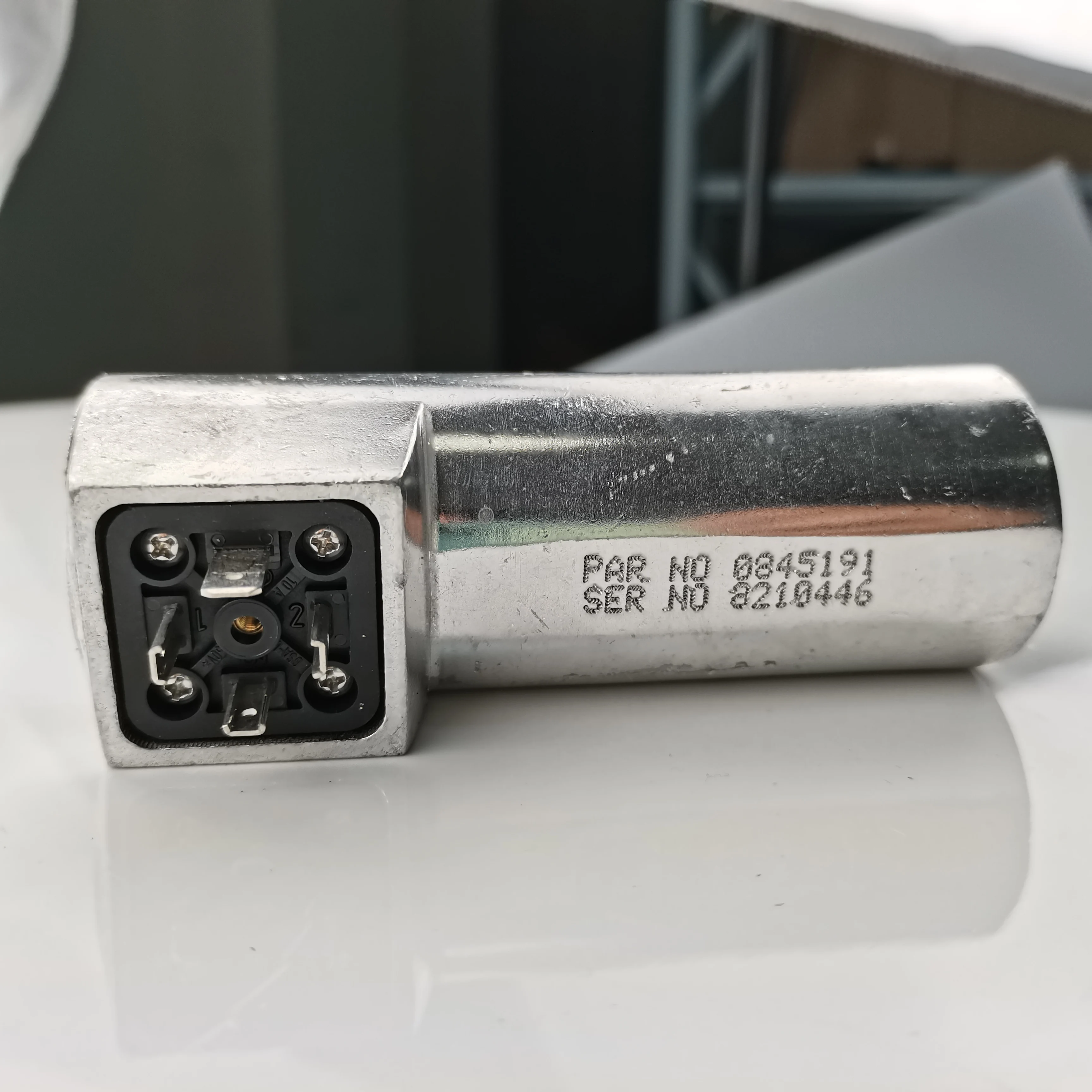 Venditore d'oro ABG Asfalto Paver PN.80835191 Sensore a coclea