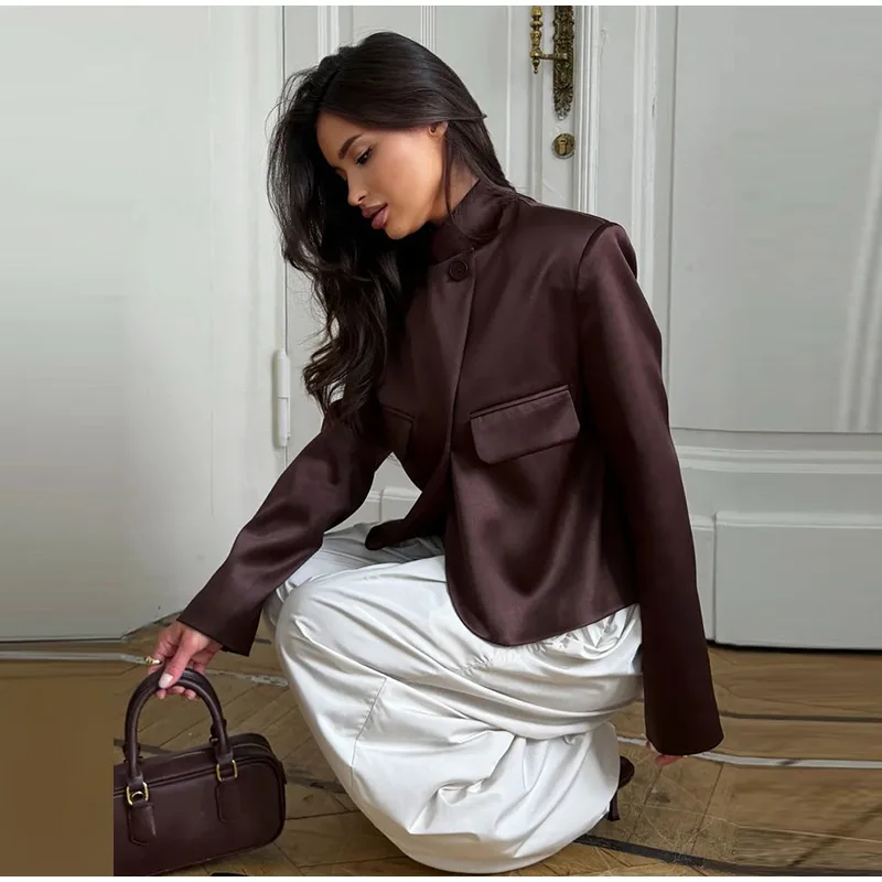 Damenmäntel Satin Stehkragen Seitliche Knopfleiste Kurze Anzugjacke Herbst Damen Langarm Knopfleiste Einfarbige Lockere Jacke Neue Oberbekleidung – Detail 4