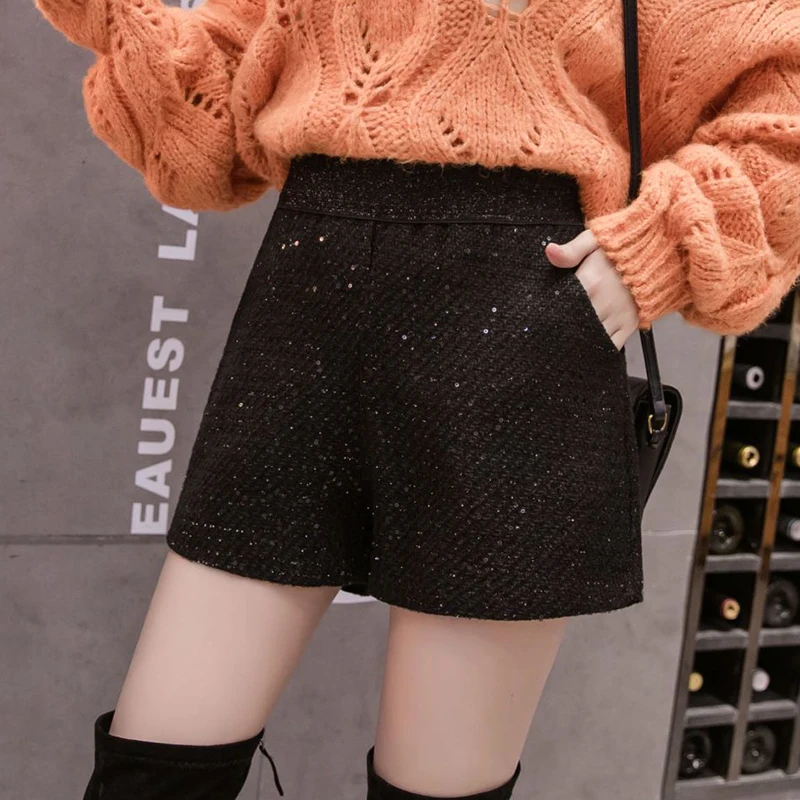 

2023 New Tweed Shorts Womens Autumn Winter Clothes Shiny Sequined Woolen Shorts for Women Elastic Waist Wide Leg Short Pants