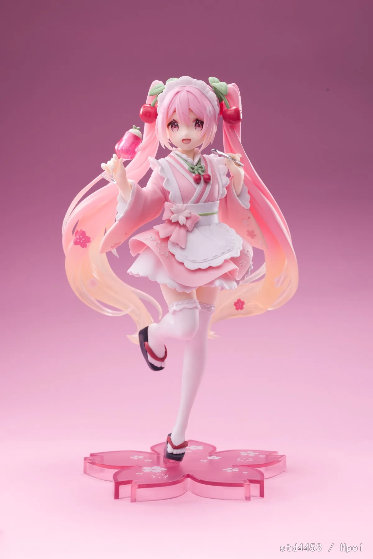 18CM Anime Hatsune Miku Figure Sakura Future Japanese Tea House Waiter Model Toy Gift Collection Action Figure PVC Doll