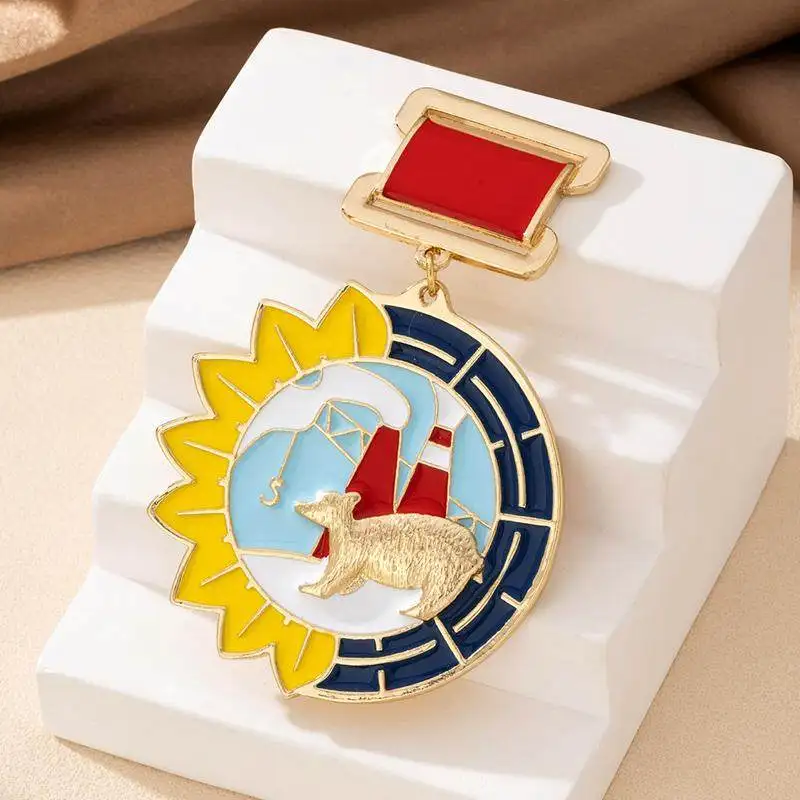 Insignia de Anime Game Reverse: 1999, Broche de Metal para Decoración de Mochilas, Colección de Cosplay, Regalo de Halloween para Fans del Anime