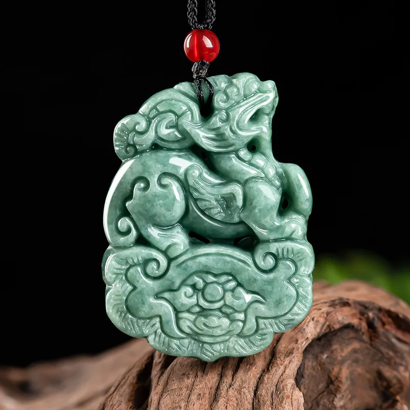 

Maichuang/Hand-carved/Natural Jade Auspicious Lucky Unicorn Necklace Pendant Emerald Fine Jewelry Men Women Fashion Couple Gift