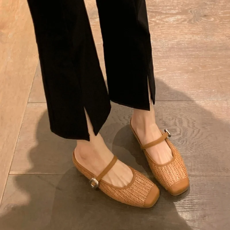 

*Fashionable Sexy Breathable Hot Selling Women's Slippers Summer New Round Headed Flat Bottomed Comfortable Casual Slippers