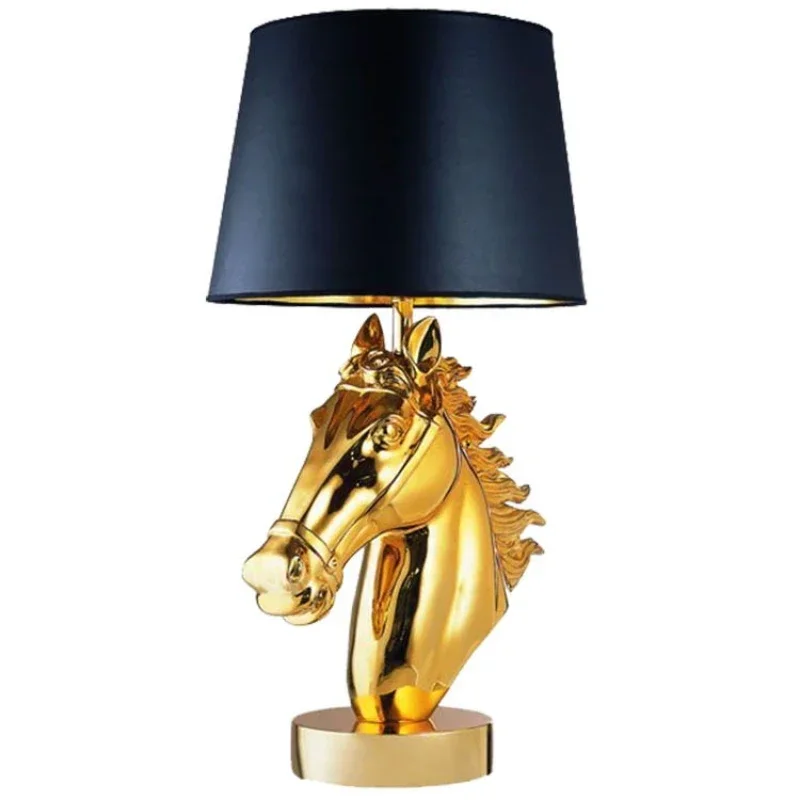 Modern Design Bed Light Table Lamp Resin Animal Shape Luxury Elegant Horse Base Golden Table Lamp