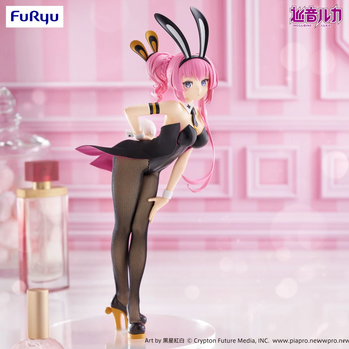 Original furyu bicute coelhos figura megurine luka genuíno anime figura pvc 28cm modelo colecionável boneca estatueta ornamento presente