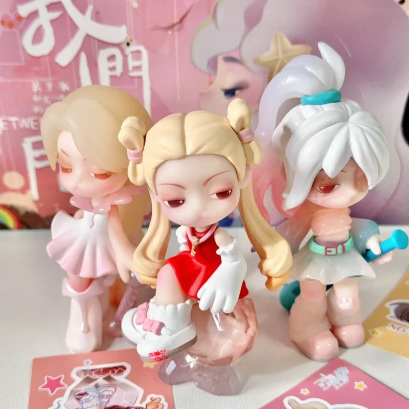 ของเล่นสุดฮิต กล่องสุ่มปลาคาร์ฟ ของสะสมน่ารัก ตุ๊กตาน่ารัก ของขวัญวันเกิดสำหรับเด็กผู้หญิง ของตกแต่งโต๊ะทำงาน