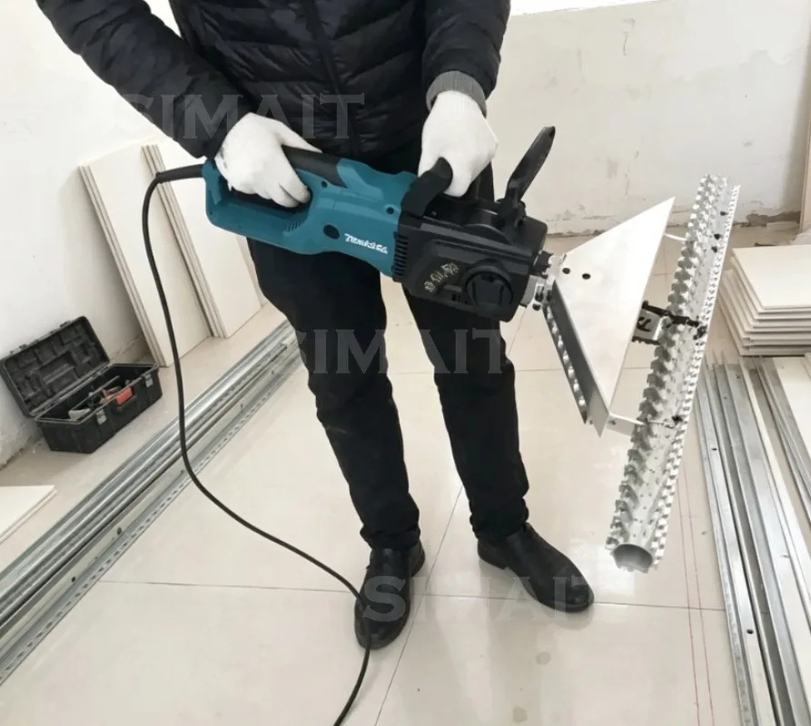1800W Electric PU Foam Planer for Rigid Closed-Cell Insulation, 70cm Trimming Machine with Diamond Roller for Wall Leveling