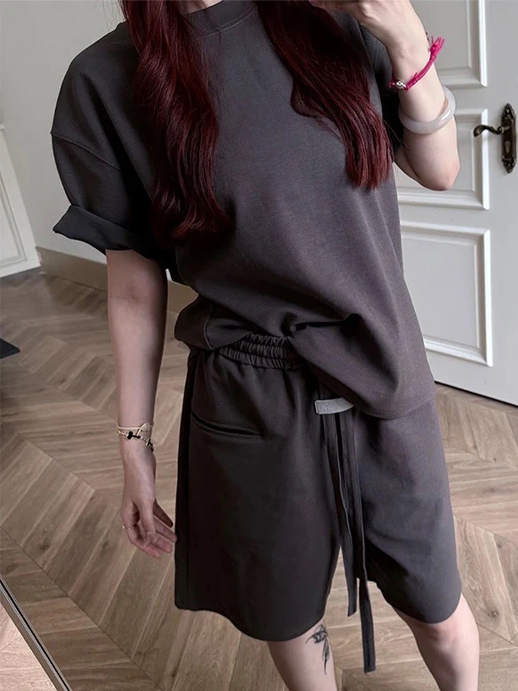 

Мужской летний повседневный спортивный комплект из хлопка с эффектом мятой ткани: футболка и шорты. Охлаждающий, свободный крой, для подростков.