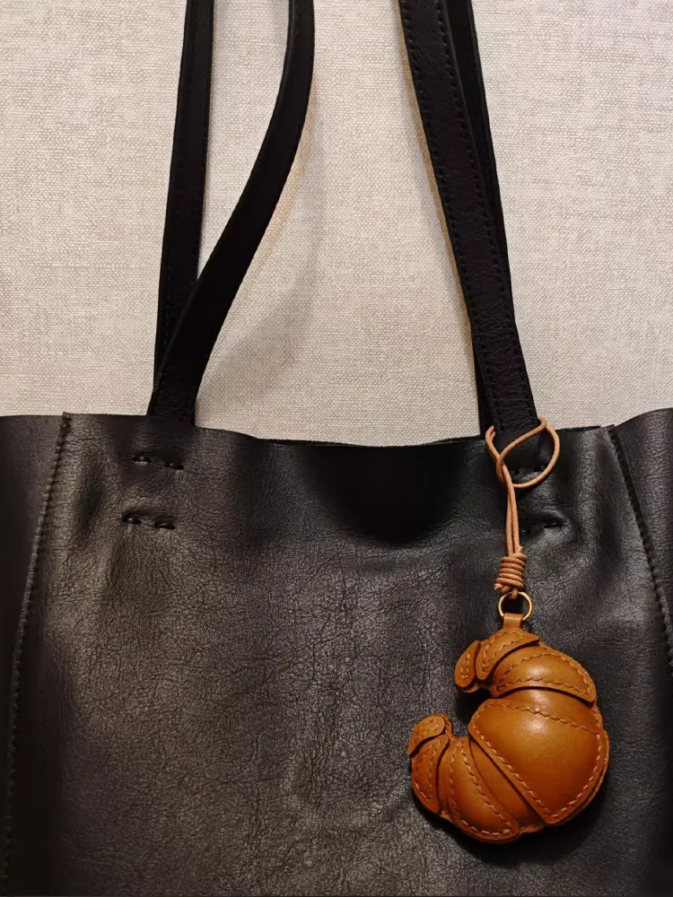 Bag Pendant Keychain PU Leather Croissant Shaped Handmade Pendant For Man Or Woman Gift