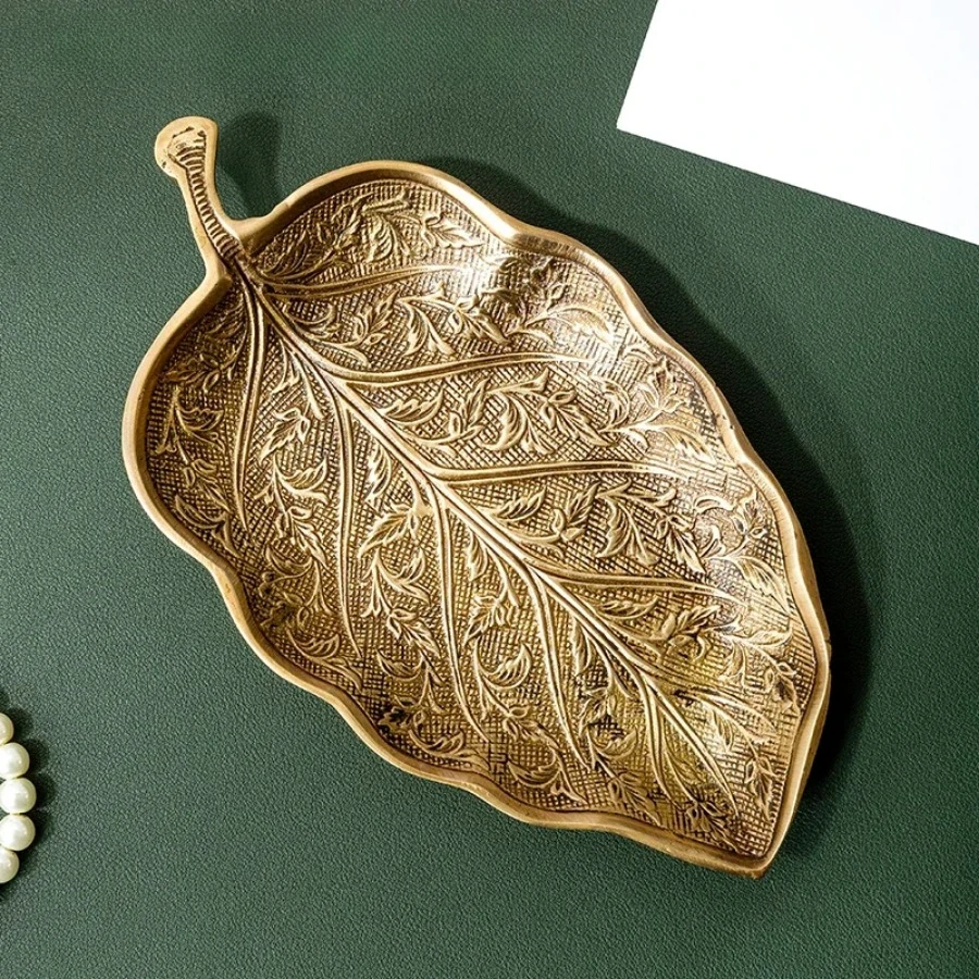 Luxury Retro European Style Creative Brass Candy and Dried Fruit Tray Foyer Key Copper Jewelry Storage Plate Home Villa Decor view 5