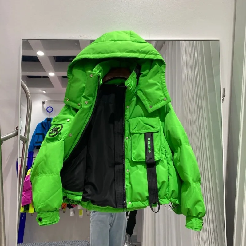 2025 nova jaqueta feminina curta cor contrastante com capuz engrossado jaqueta quente moda na moda emenda superior esportes casuais