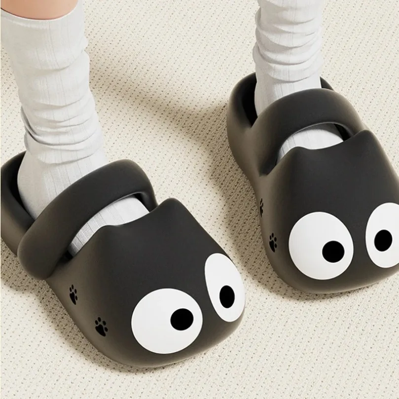 

Home Slipper Woman Cloud Big Eye Cat Paw Claw Rubber Sandals Platform Flip Flops Sandals Beach Non Slip House Shoes Funny Female