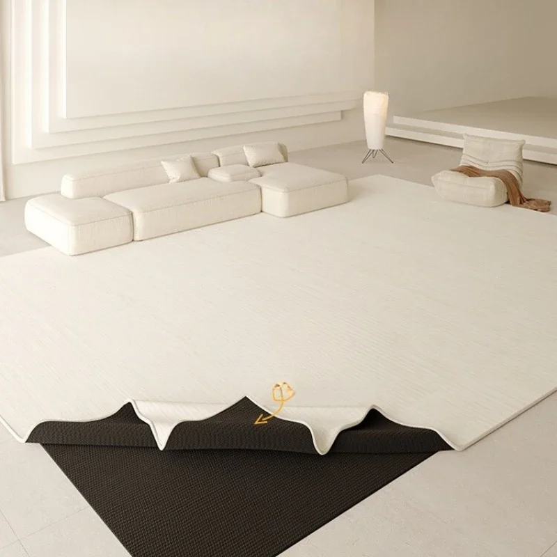 Machine washable carpets, wiping and removable floor mats are fully spread in a large area