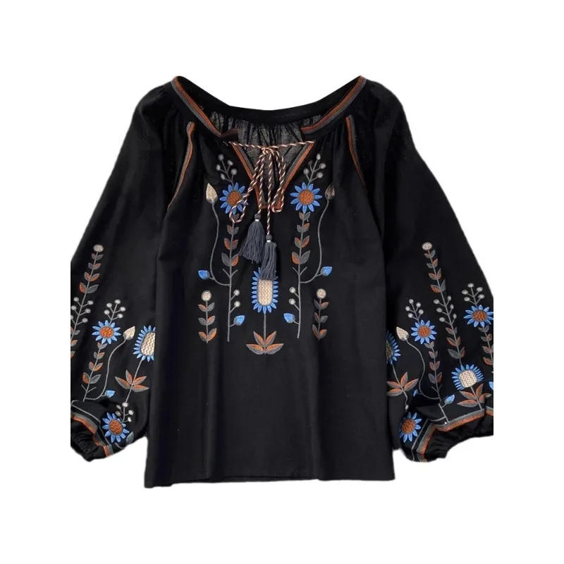 Blouses Women 2024 Spring Autumn National Style Retro Art Loose Embroidered Round Neck Vintage Pullover Shirt Casual Top