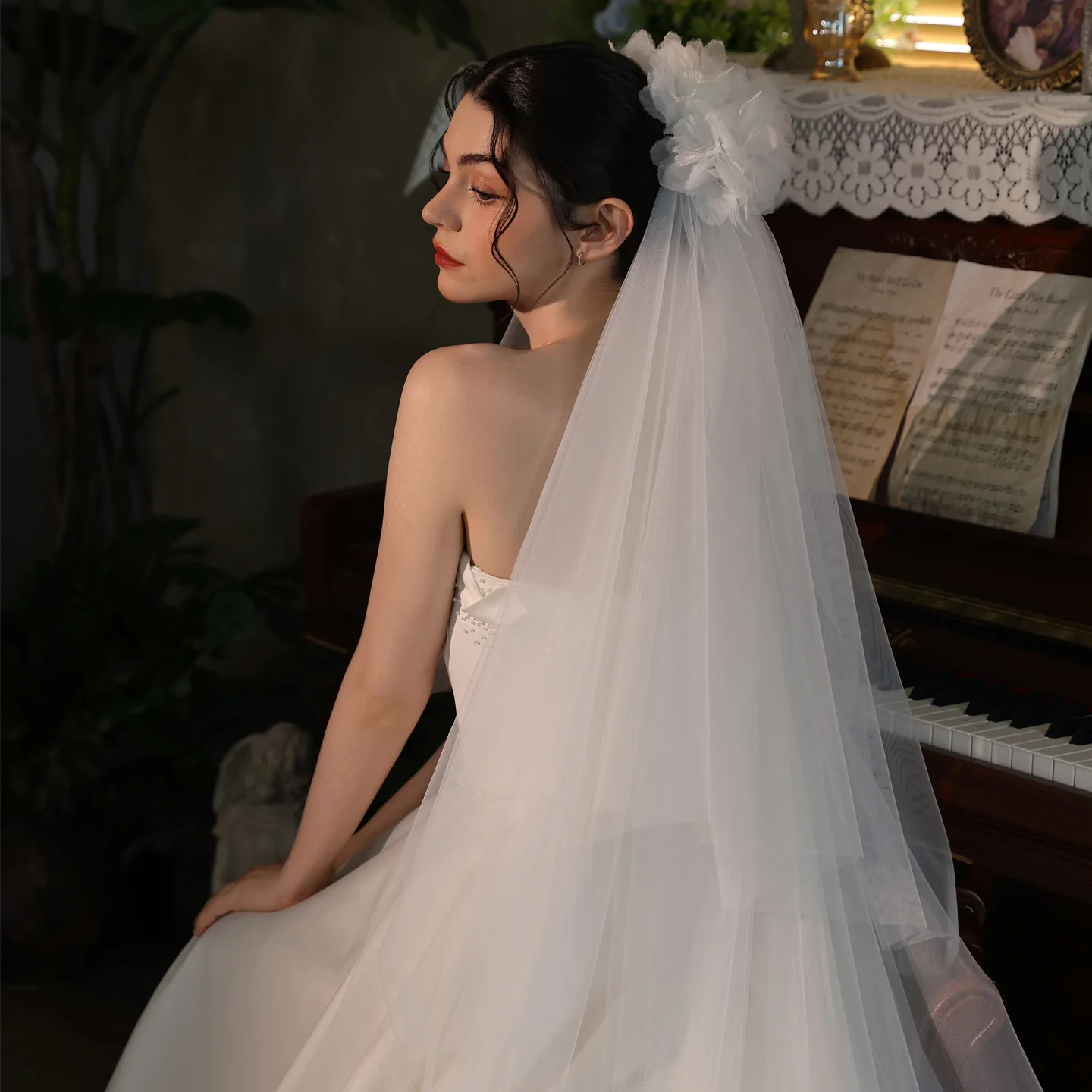 

V534 Super Fairy Flower Bridal Veil Long Trailing Veil for Church Wedding and Outdoor Photoshoot Double Layer Veil
