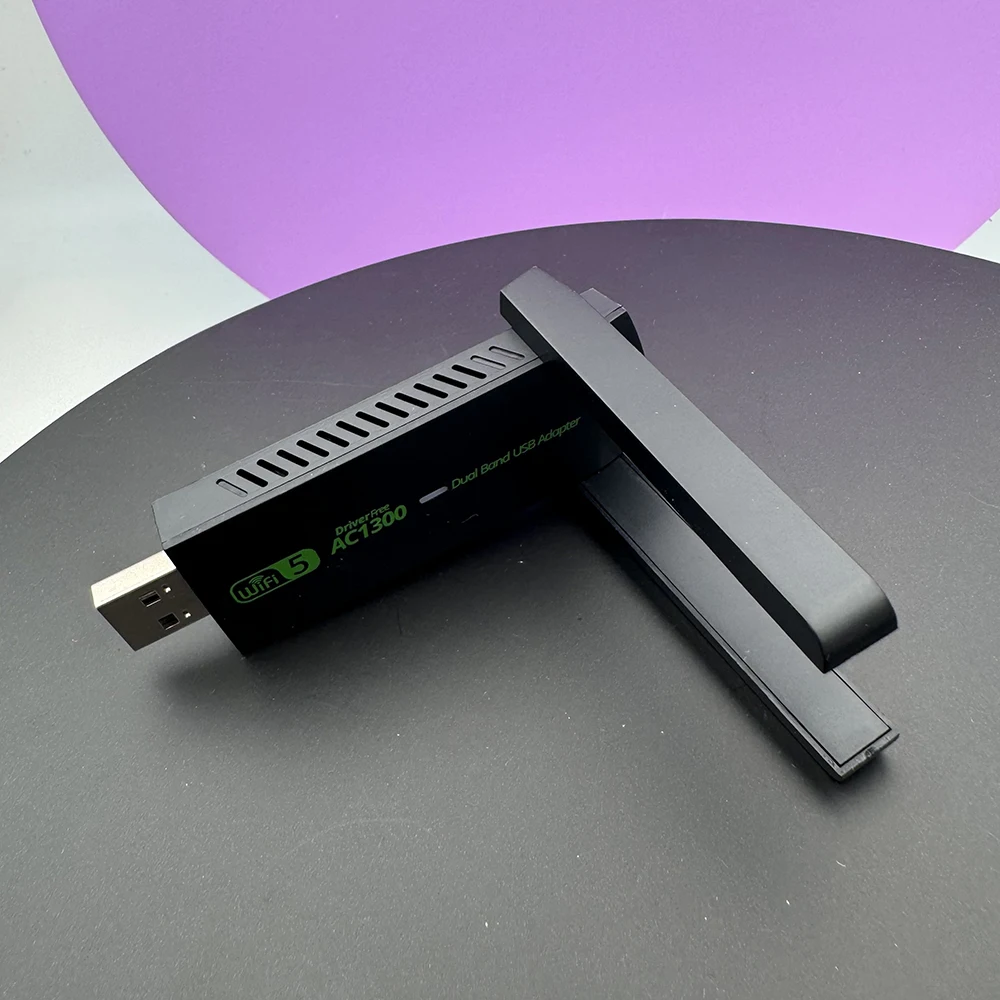 Scheda di rete USB Dual Band 2.4G/5GHz Adattatore WiFi USB 3.0 Ricevitore wireless ad alta velocità 1300Mbps per accessori per PC portatili