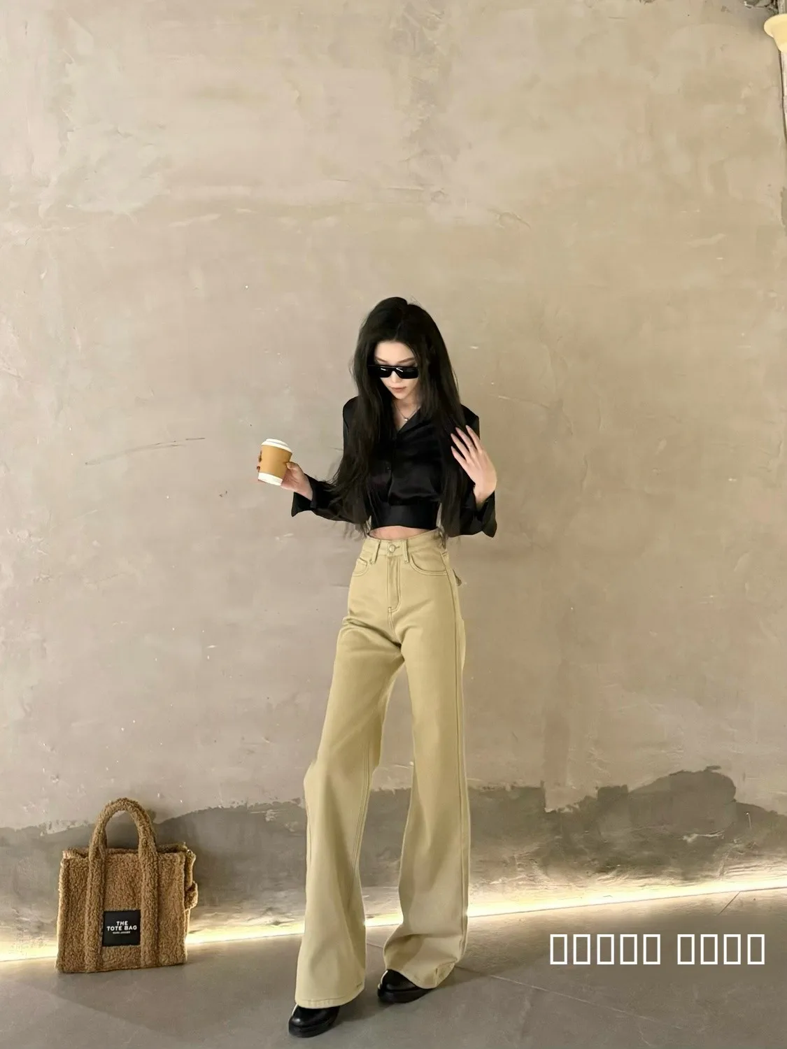 

Джинсы женские удлиненные, весенние, новые, цвет хаки, эластичные, с легким расклешением, длиной в пол, с высокой талией, джинсовые брюки-клеш