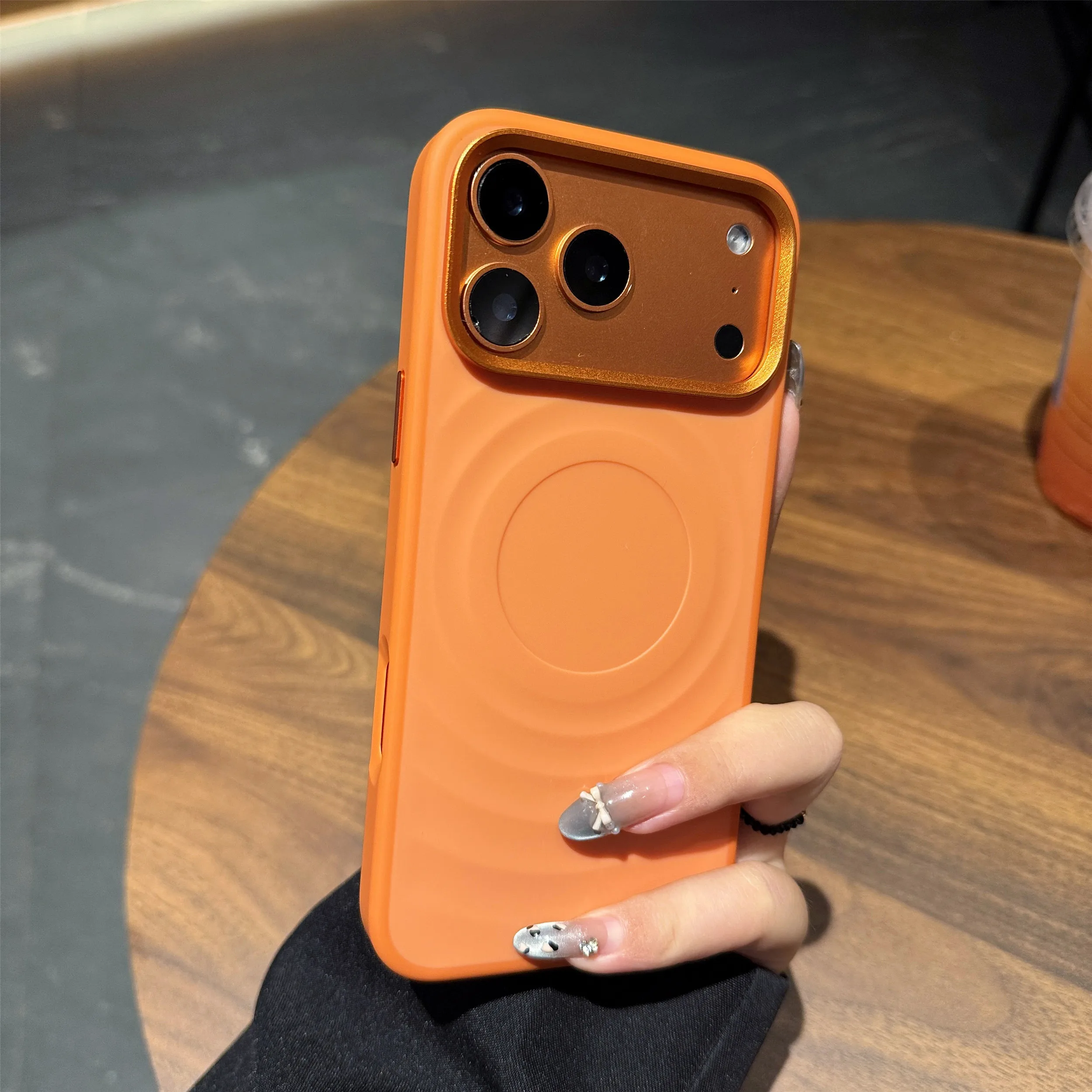 

Fashion ripple liquid silicone protective case for iPhone 17, 16 Pro Max, 15, 14 Pro Max - metal button magnetic protection cove