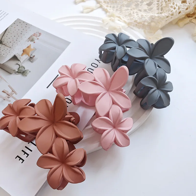 Korean Flower Hair Clips for Women Matte Solid Colors Claw Clip Exquisite Aesthetics Crab Hairpins Trendy Hair Jewelry Gifts New