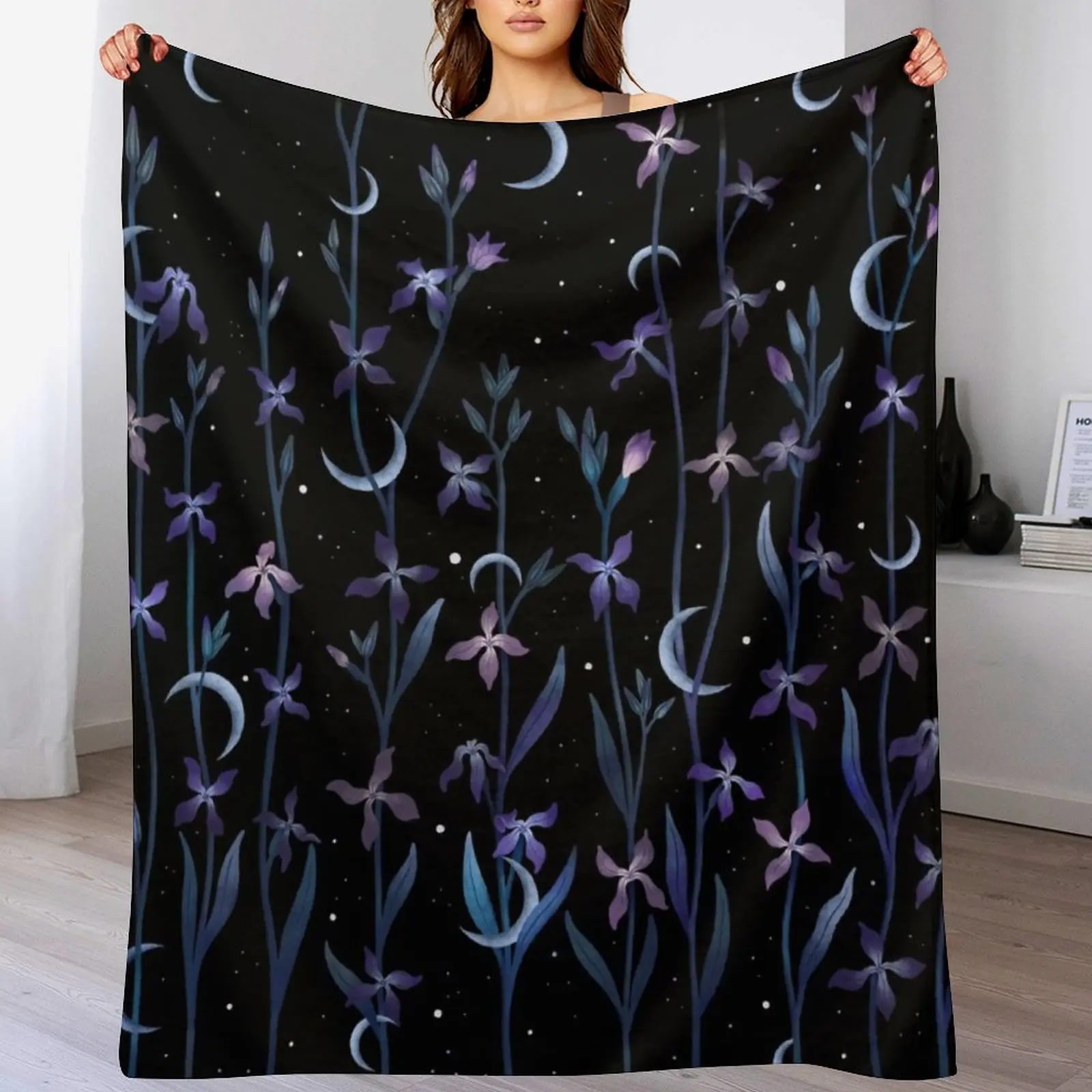 

Greeting to the Moon - Matthiola Throw Blanket sofa bed Winter beds Quilt Kid'S Blankets