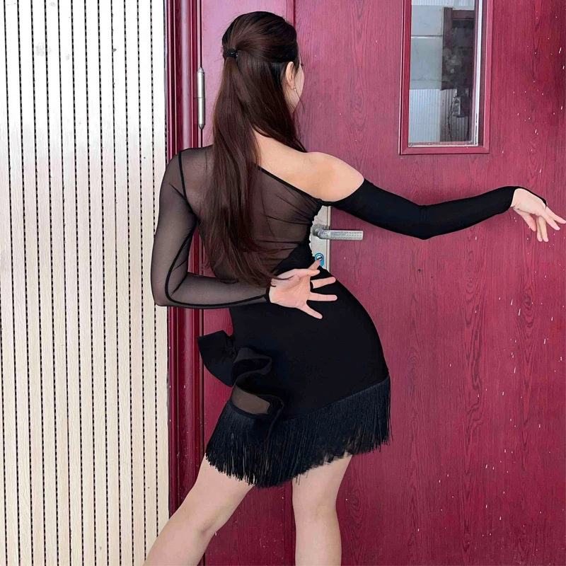 Dames Samba Latin Dans Kostuum Sexy Chacha Latin Dans Kleding Volwassenen Prestaties Latin Dans Suits Omzoomd Rok SL12567