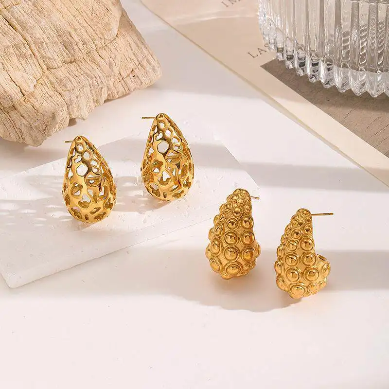 

Cross-Border Waterdrop Earrings Women's Titanium Steel Lightweight Luxury Elegant Drop Earrings Fashionable Accessory