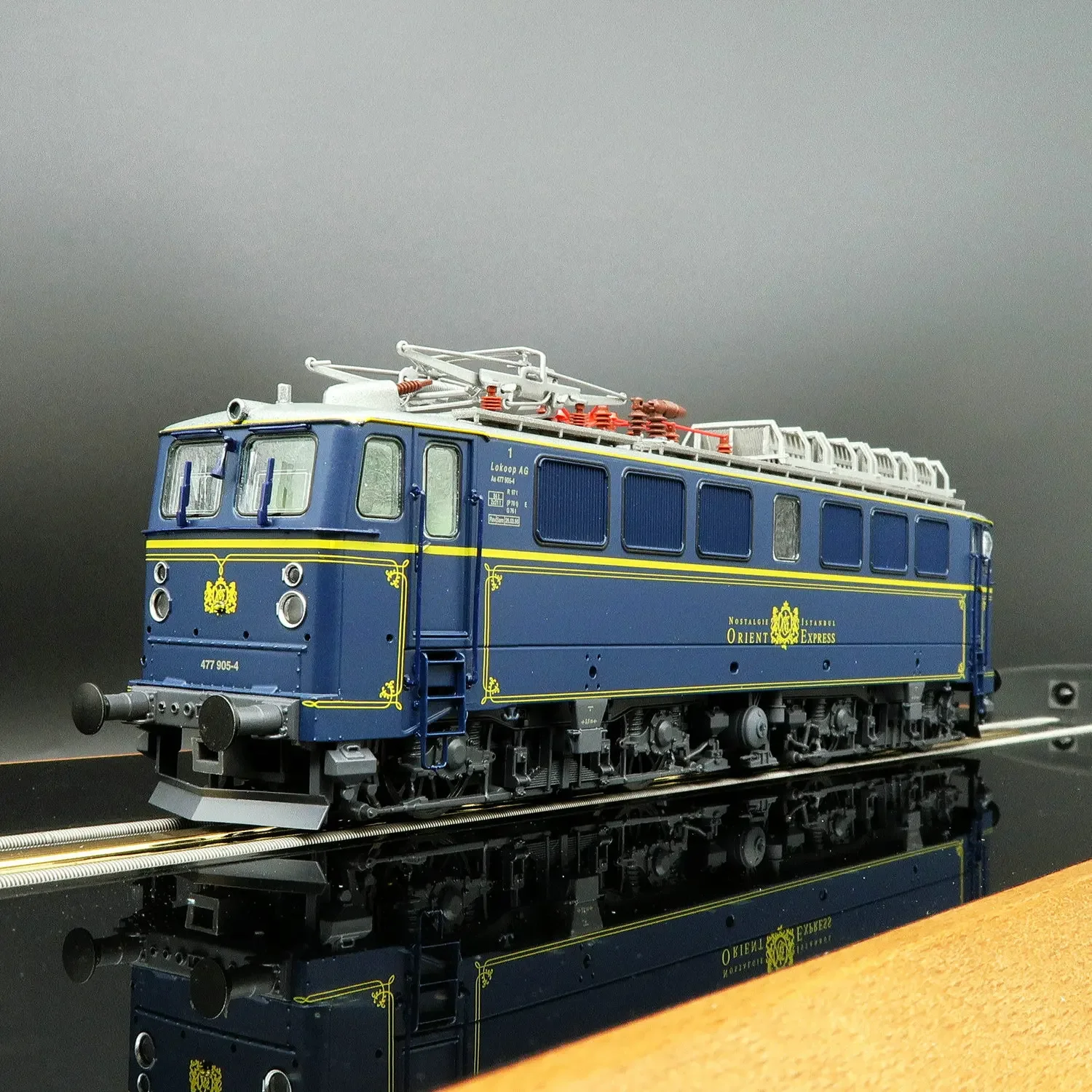 BRAWA Train Model HO Type 1/87 AE477 Electric Locomotive Digital Sound Effect Orient Express Classic Rail Car