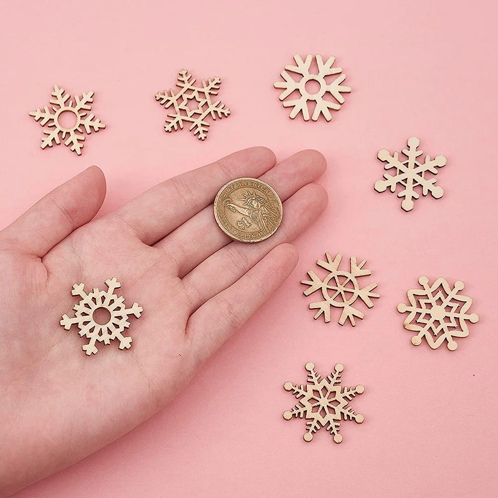 

45Pcs Christmas Tree Ornaments Wooden Mini Snowflake Hanging Decorations Unfinished Wood Xmas Pendants Mini Snowflake