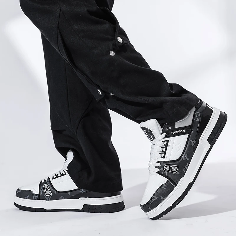 أحذية كلاسيكية عالية الجودة للرجال أحذية تزلج بمنصة منخفضة القطع للرجال ماركات أصلية أحذية رياضية كاجوال فاخرة مصممة للرجال