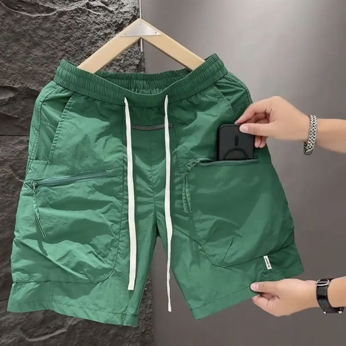 Fashion 2026 Trendy Summer Multi-pocket Tooling Shorts Men's Outdoor Functional Quick-drying Beach Pants Baggy Loose Short Pants