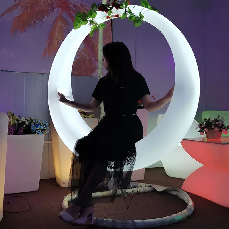 Colorido LED luminoso balanço pátio hotel bar cadeira suspensa dupla interna e externa