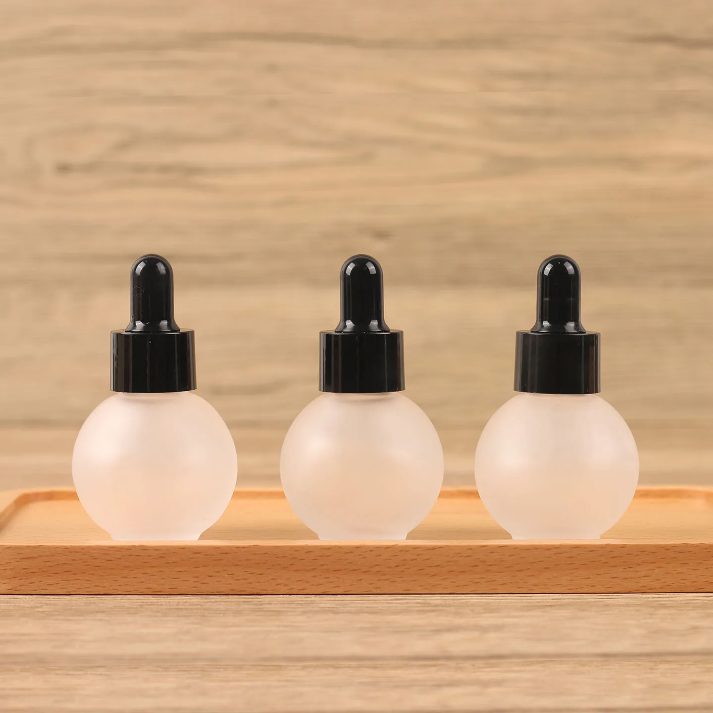 Frosted Cosmetic Container Capacity 20ml Round Shape Glass Dropper Bottle with Black Pipette Lid for Skin Care