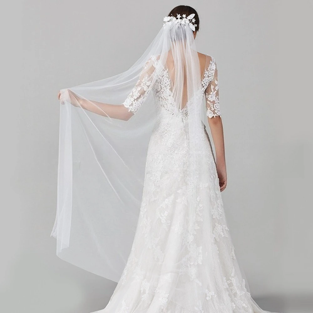 

Elegant Ivory Waltz Veil with Cut Edge Wedding Veils Lace Flower Soft Tulle with Comb Bridal Veil Marriage Party